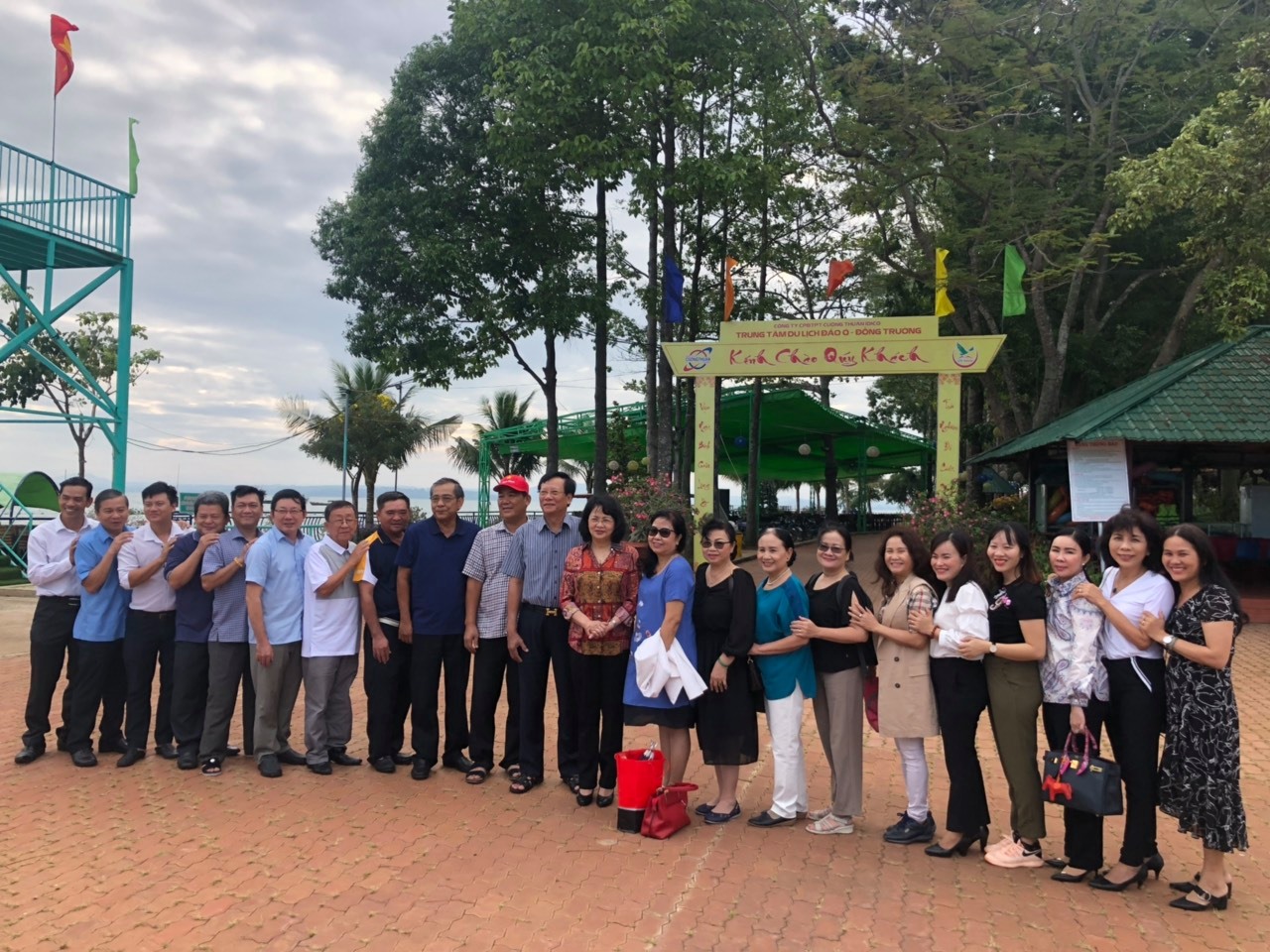 Phó Chủ tịch nước Cộng hoà xã hội Chủ nghĩa Việt Nam đi công tác tại Huyện Vĩnh Cửu